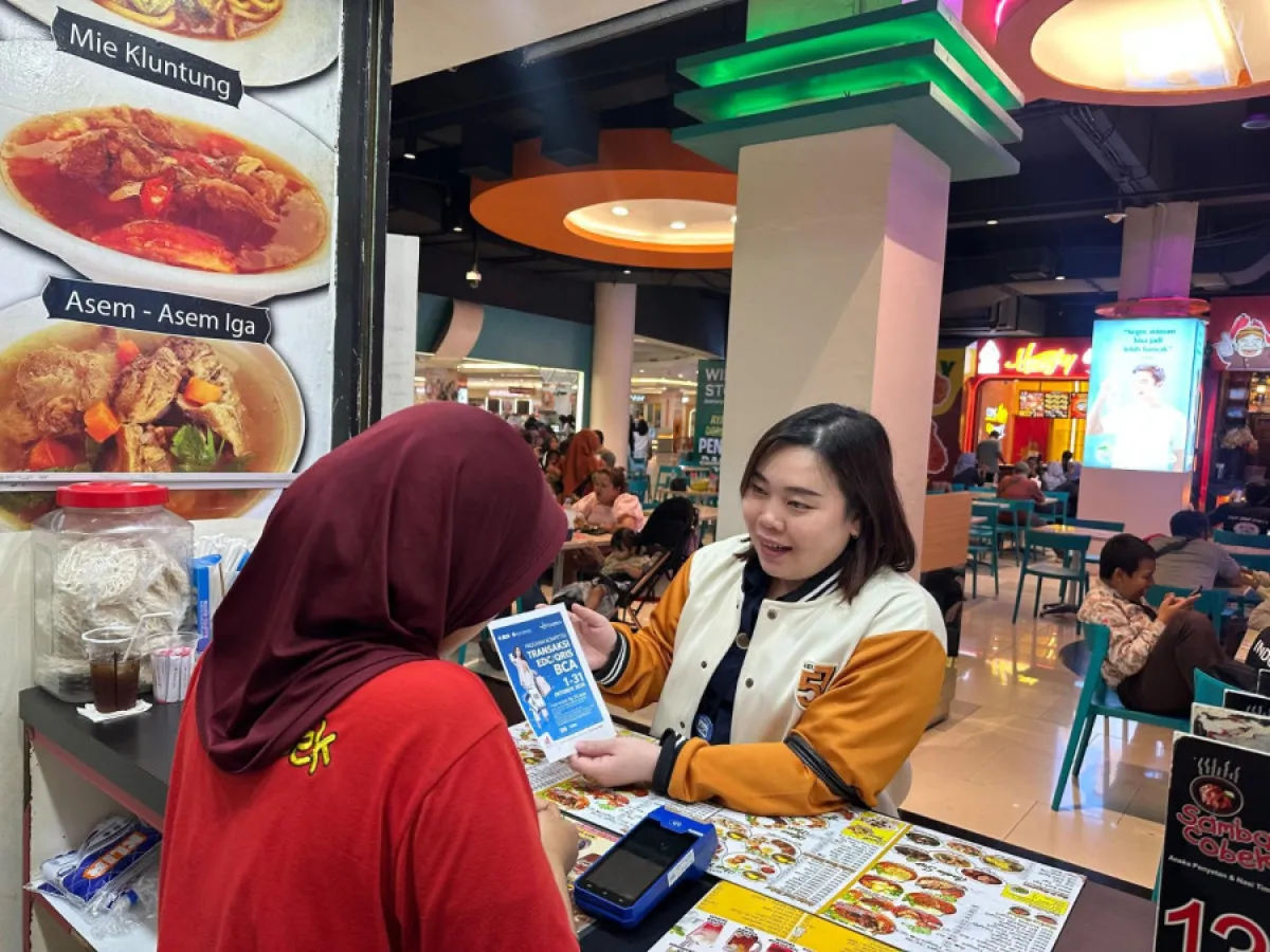 BCA dan Bank Indonesia Gelar Kompetisi QRIS bagi 475 Tenant Royal Plaza Surabaya