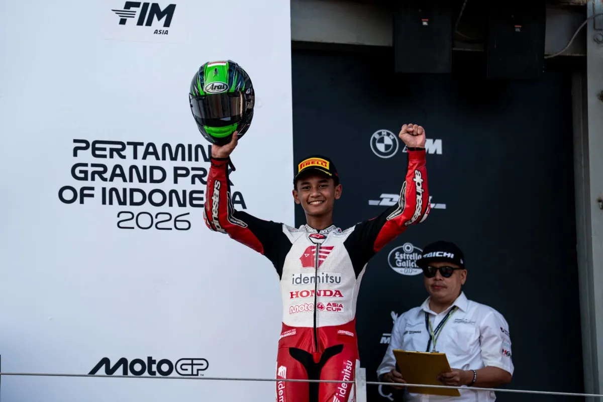 Melesat di Tengah Persaingan Ketat, Bintang dan Resky Naik Podium Moto4 Asia Cup