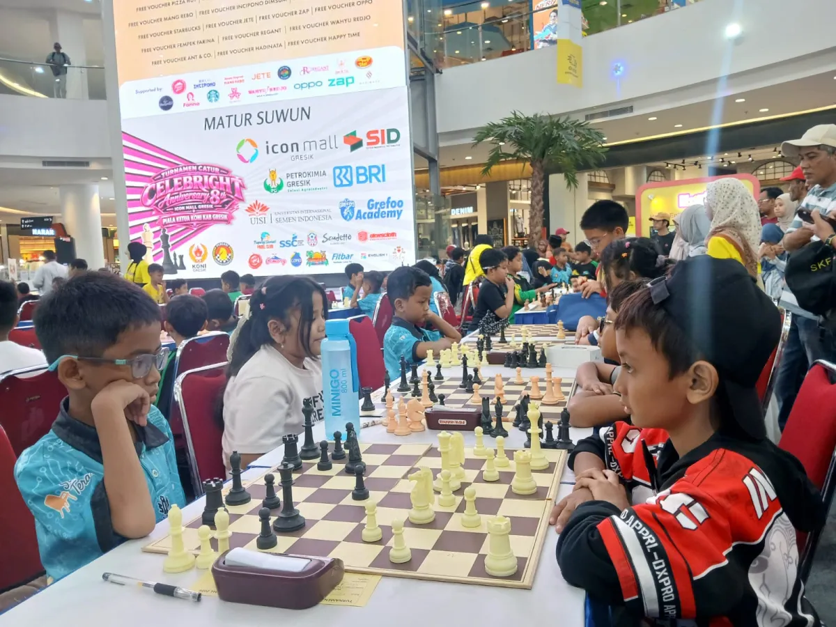 Meriahkan HUT ke 8 Icon Mall Gresik, Ratusan Pecatur Cilik Ikuti Turnamen Piala Ketua KONI