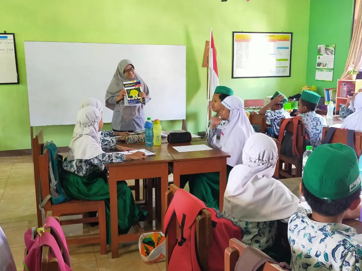 MPM Honda Jatim Apresiasi Inovasi dan Dedikasi Guru dalam Mengembangkan Pendidikan