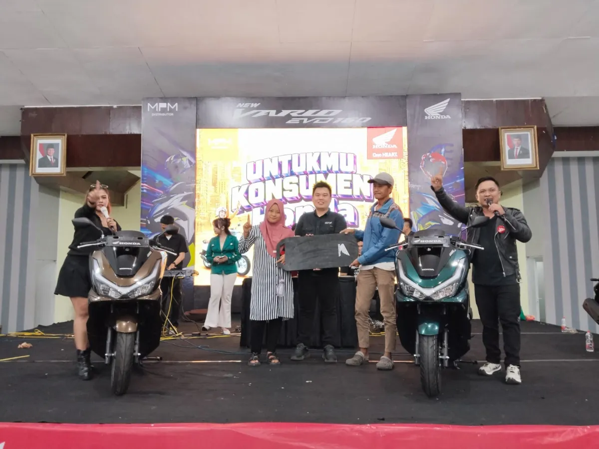 Honda Vario 160 Meriahkan Akhir Pekan Warga Malang Lewat Pameran dan Hiburan Musik