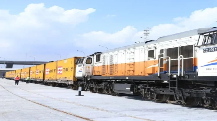 Hingga September 2026, Angkutan Petikemas KAI Capai 4,44 Juta Ton