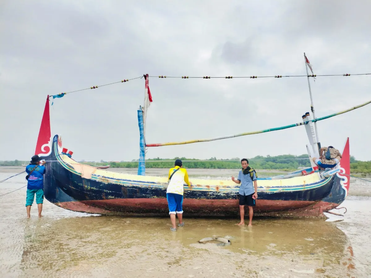 Pemkab Pamekasan Beri Pendampingan Perizinan 102 Kapal Nelayan