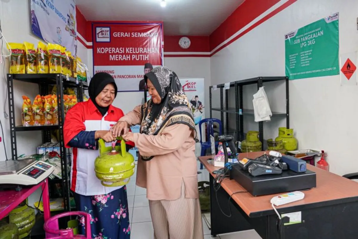 Pertamina Distribusikan LPG 3 Kg ke Koperasi Desa Merah Putih