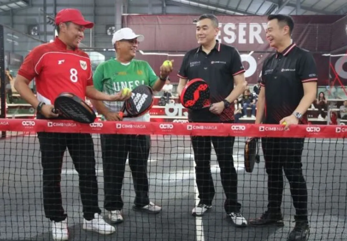 CIMB Niaga dan JOSS Perkuat Ekosistem Padel di Surabaya