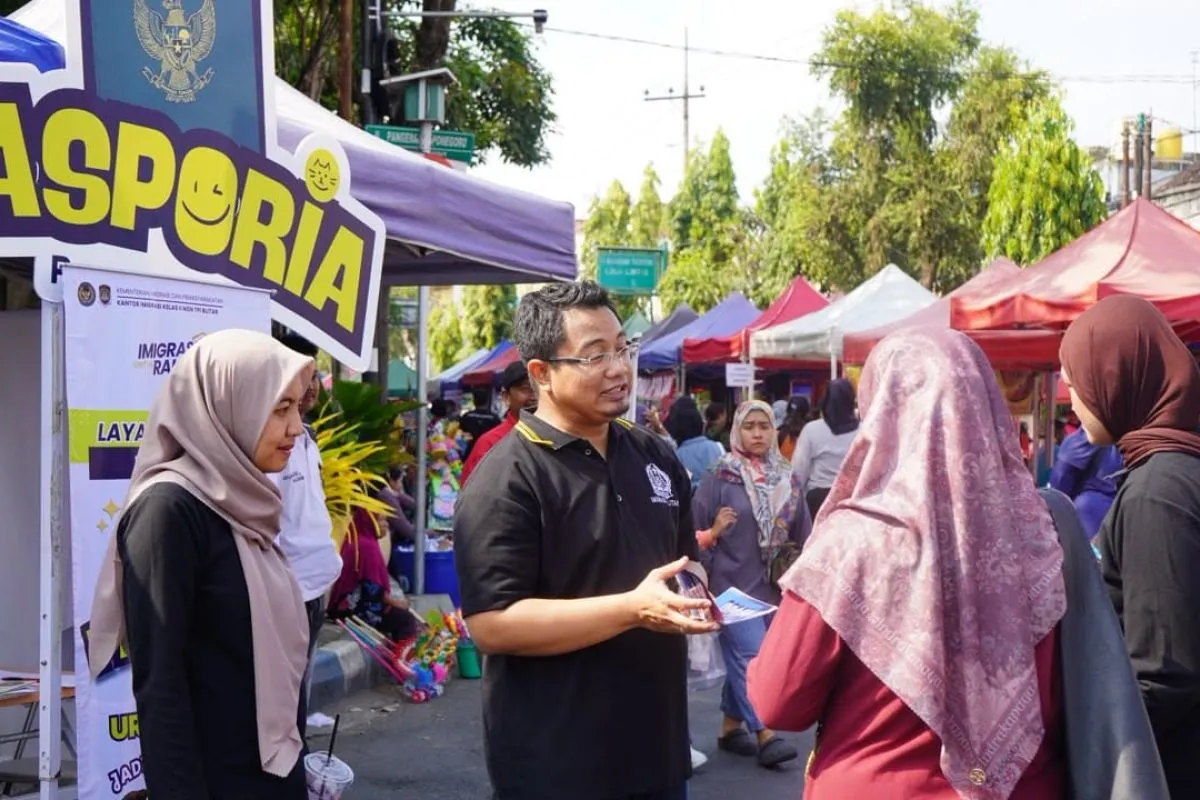 Kantor Imigrasi Kelas II Non-TPI Blitar Gelar Layanan Pasporia di Akhir Pekan