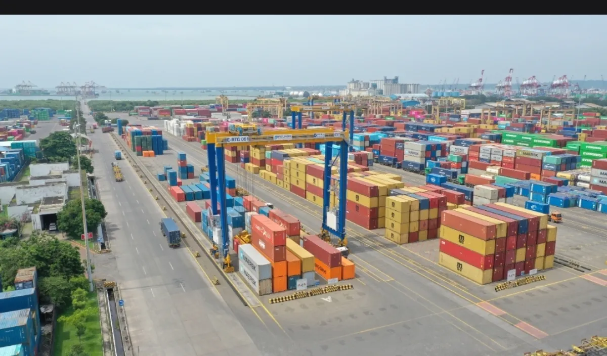 Kinerja TPS Tetap Solid, Arus Peti Kemas Capai 122.876 TEUs
