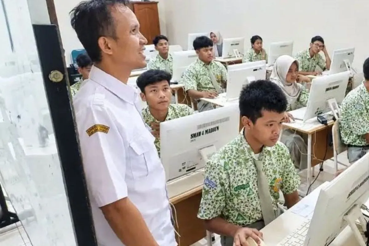 4.617 Pelajar SMA/SMK Kota Madiun Siap Ikuti TKA Hari Ini