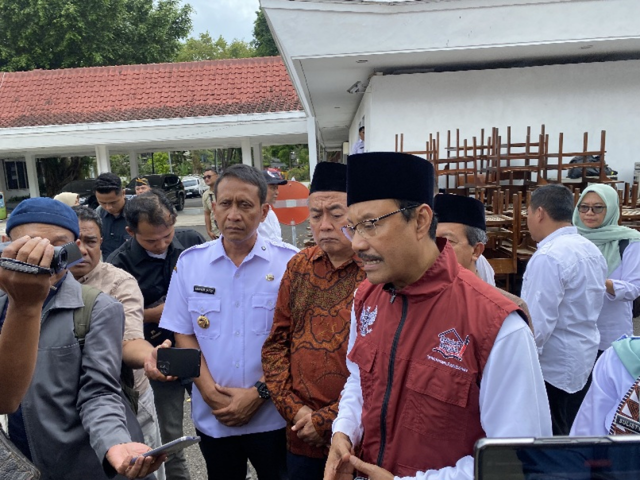 Menteri Sosial RI Saifullah Yusuf didampingi Bupati Bojonegoro Setyo Wahono