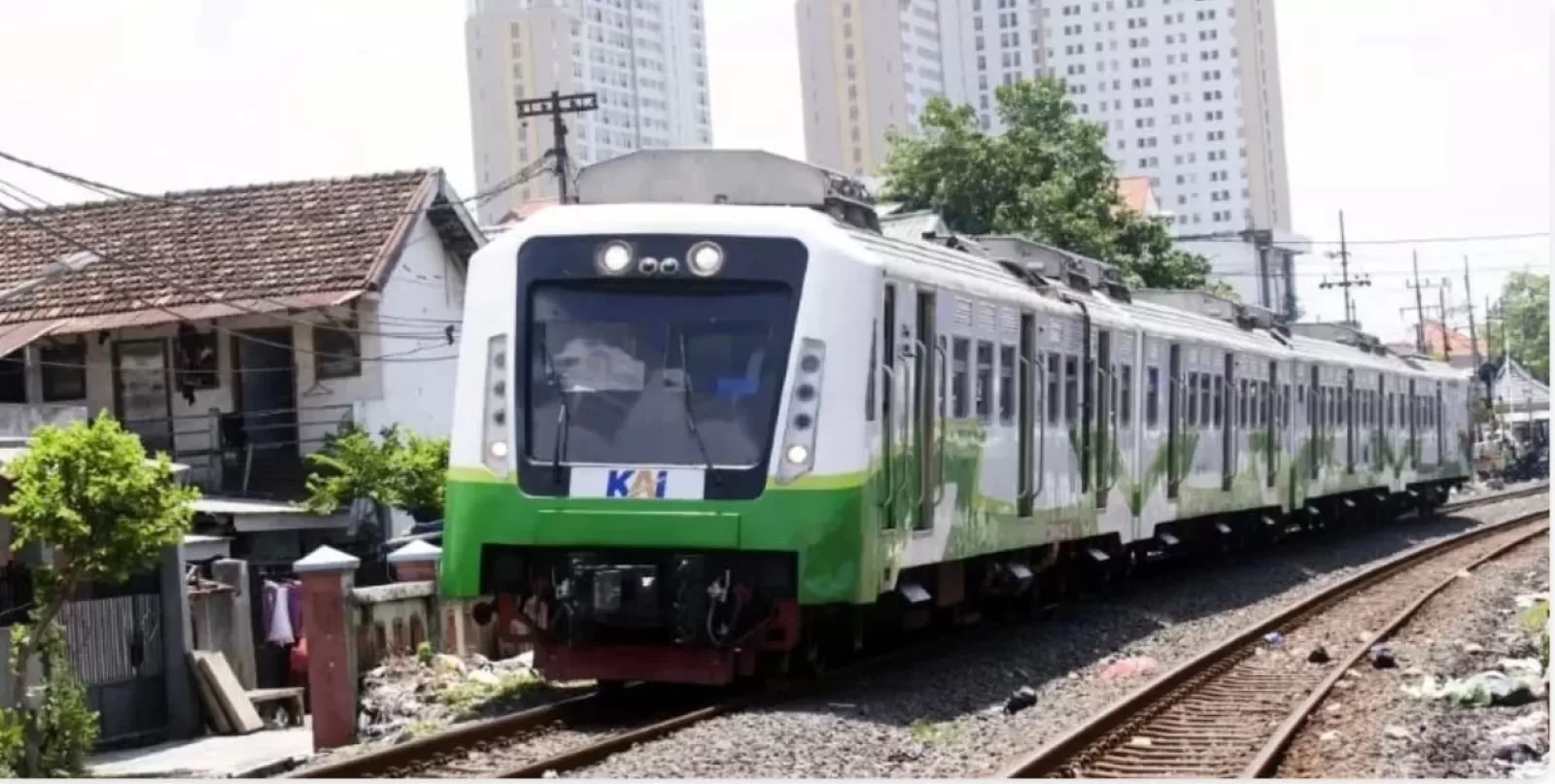 Kemenhub Godok Subsidi Tarif KRL Rute Surabaya-Probolinggo