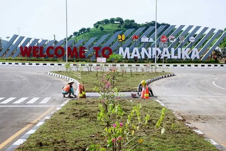 Wisatawan Kunjungi Sirkuit Mandalika di Libur Lebaran