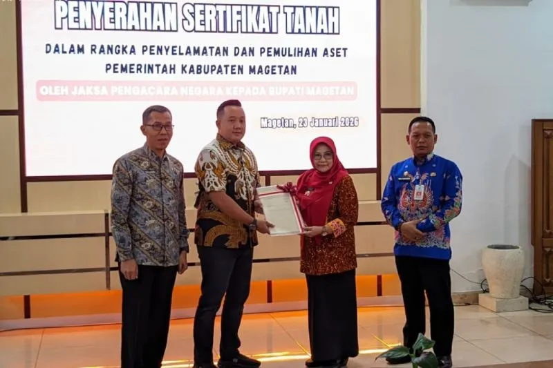 Pemkab Magetan terima 11 Sertifikat Aset Daerah