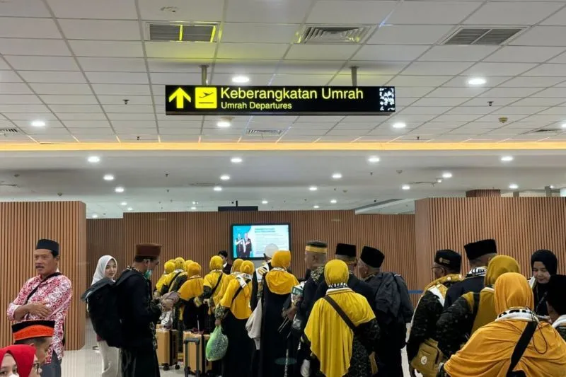Sepanjang 2025, Sebanyak 398 Ribu Penumpang Berangkat Umrah dari Bandara Juanda Surabaya