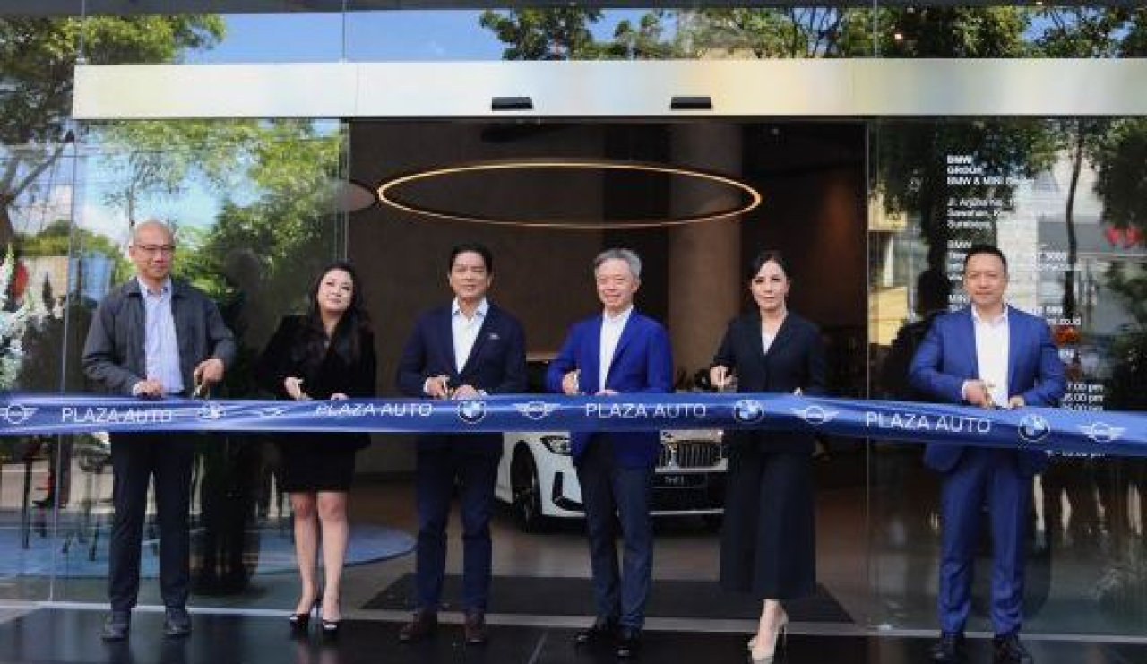 Kehadiran BMW MINI Plaza Surabaya menjadi tolok ukur baru pengalaman kepemilikan kendaraan premium di Indonesia
