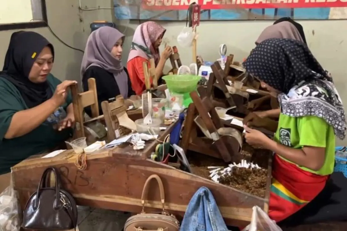 Pemkab Trenggalek Pastikan Perusahaan Telah Patuhi UMK 2026