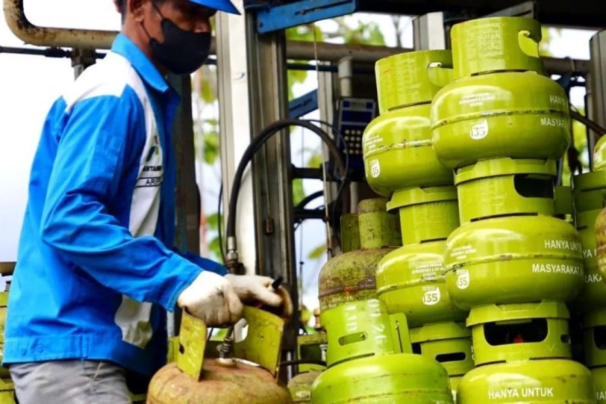 Penuhi Kebutuhan Ramadan di Jatim, Pertamina Jatimbalinus Tambah Pasokan LPG 3 Kg