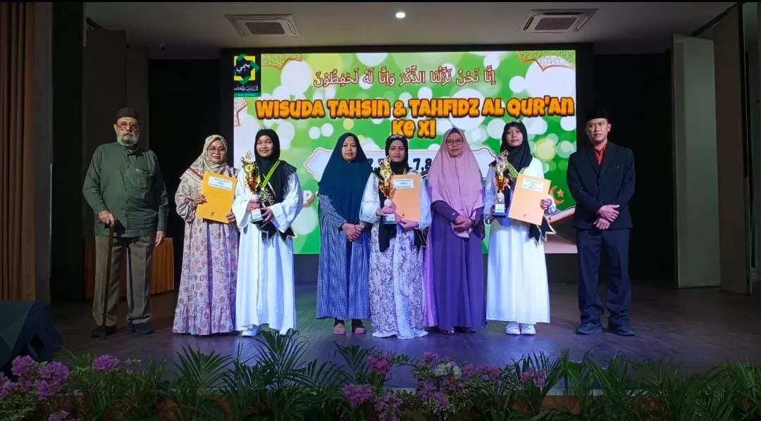 SMP YIMI Gelar Wisuda Tahsin dan Tahfidz Al Quran ke-11