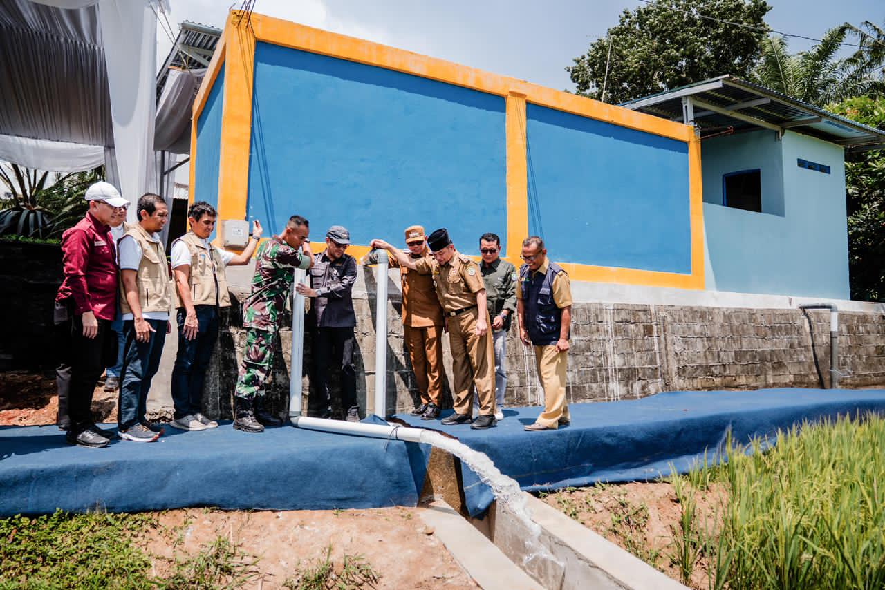 Hingga 2025, sebanyak 390.034 pelanggan di sektor agrikultur dan kelautan memanfaatkan Program _Electrifying Agriculture_ (EA) dan _Electrifying Marine_ (EM) dari PLN.