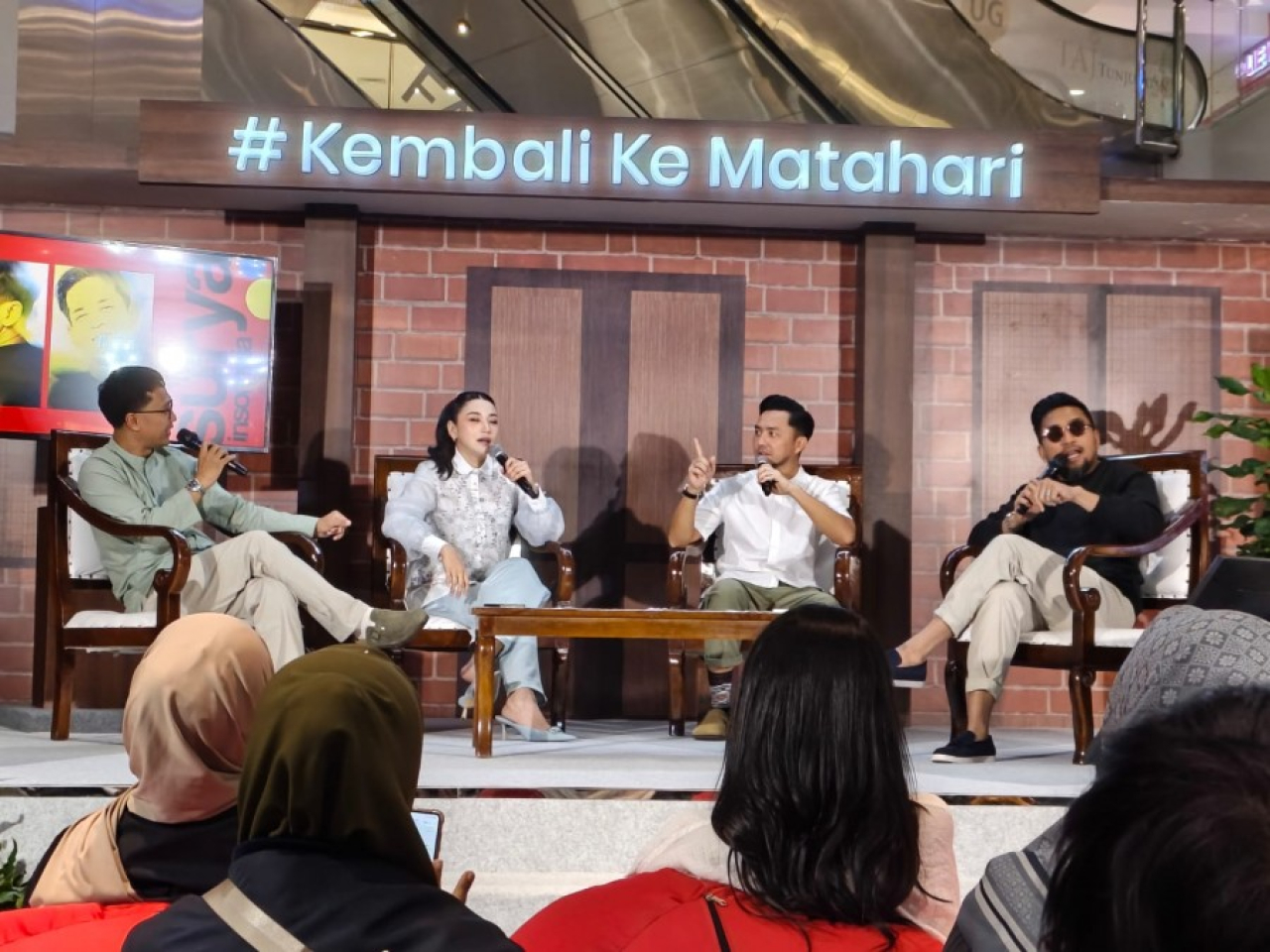 Kampanye bertajuk "Kembali ke Matahari", yang resmi diluncurkan dalam sebuah grand launch di Atrium Lower Ground Floor, Tunjungan Plaza 2, Surabaya