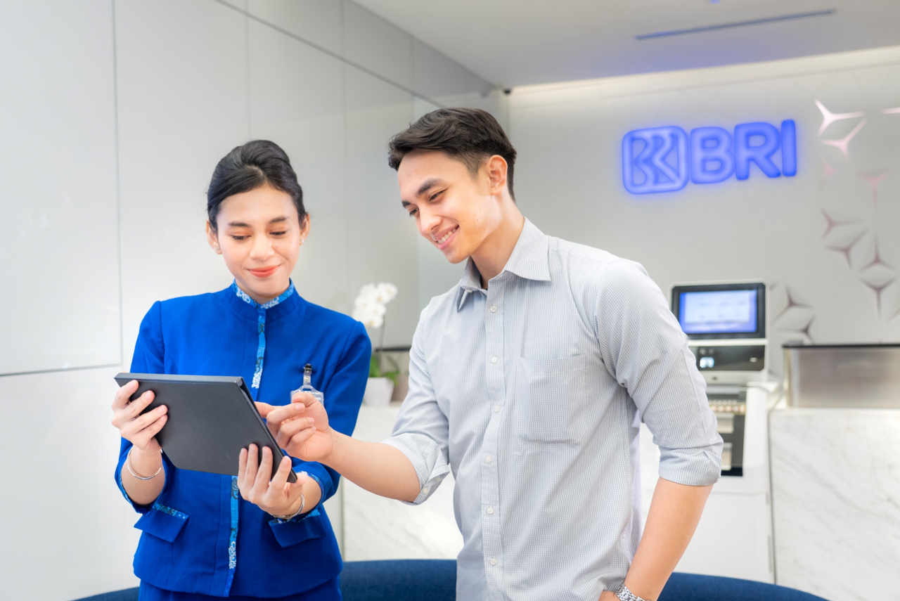 PT Bank Rakyat Indonesia (Persero) Tbk mengimbau masyarakat untuk meningkatkan kewaspadaan dalam menjaga keamanan rekening,