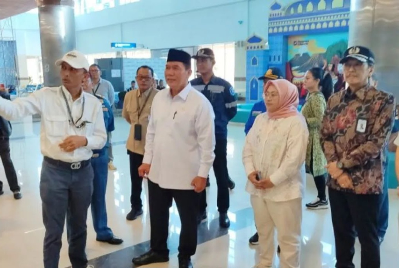 Anggota Dewan Perwakilan Rakyat (DPR) RI Bambang Haryo Soekartono meninjau langsung kesiapan angkutan laut Lebaran 2026 di Pelabuhan Tanjung Perak