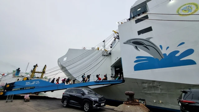 5,52 Juta Penumpang Naik Kapal Laut Selama Lebaran 2026