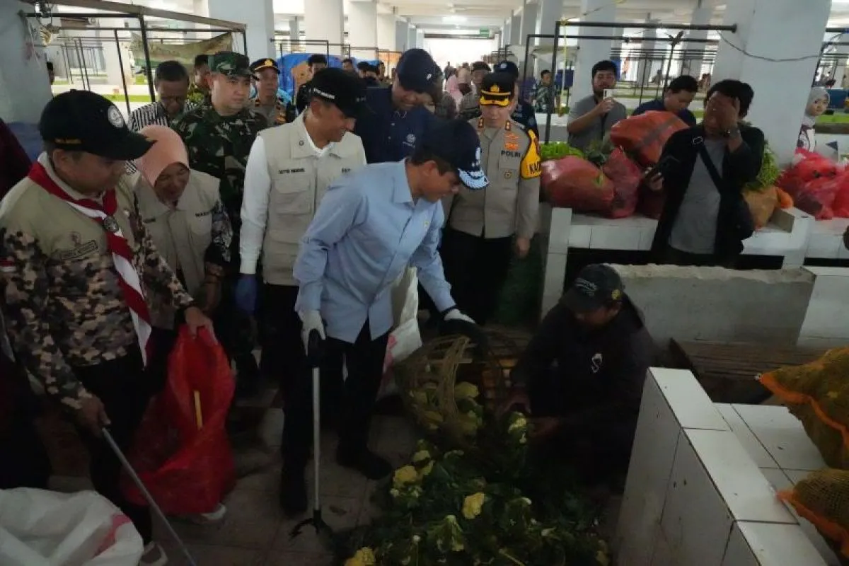 Menteri LH Minta Pemkab Bojonegoro Maksimalkan Pengelolaan Sampah