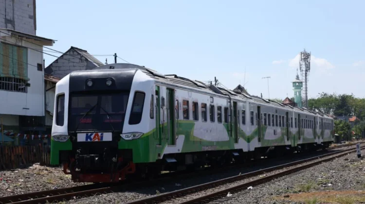 Kuartal I-2026, Pelanggan Commuter Line Surabaya Capai 4.067.386 Orang