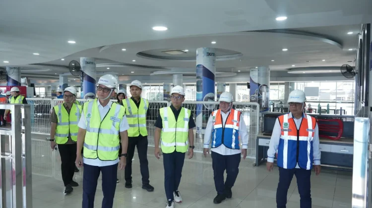 Pelindo dan Bank Mandiri Perkuat Kolaborasi Infrastruktur Pelabuhan Timur