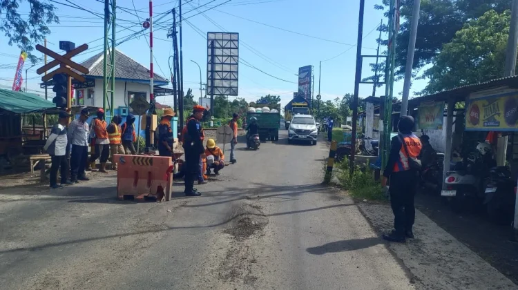 Dishub Jombang Usulkan Tambahan Palang Pintu Perlintasan KA Jalur Rawan