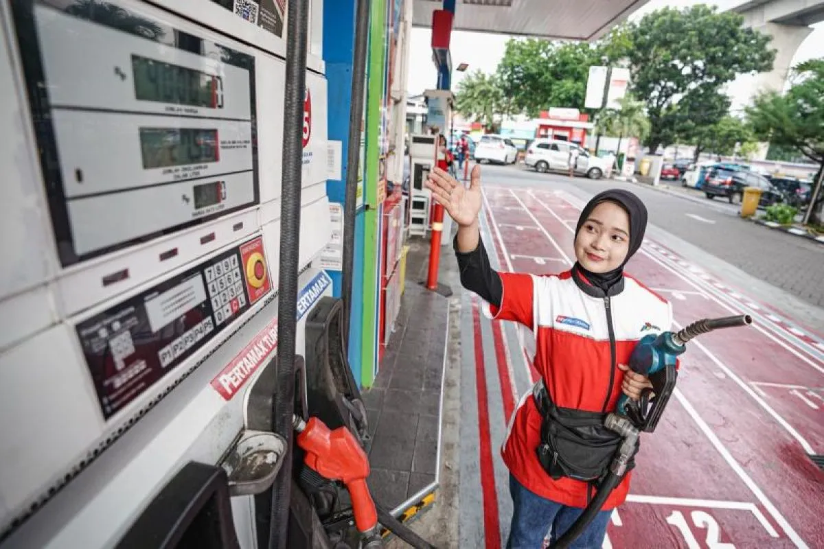Harga BBM Pertamina Dex dan Dexlite Turun Banyak, Pertamax Bertahan