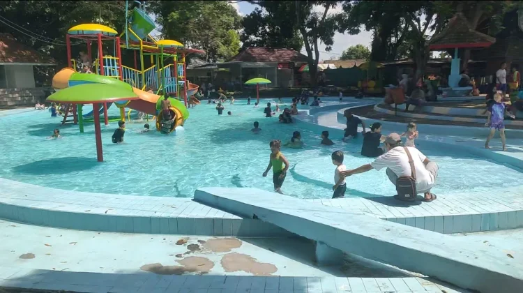 Pasca Penutupan Covid, Wisata Ubalan Kediri Mulai Dibanjiri Pengunjung