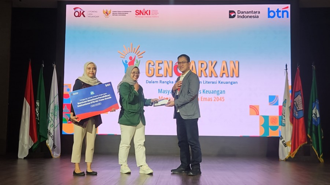 BTN menyalurkan bantuan Tanggung Jawab Sosial dan Lingkungan (TJSL) berupa beasiswa pendidikan bagi mahasiswa STIE NU Trate