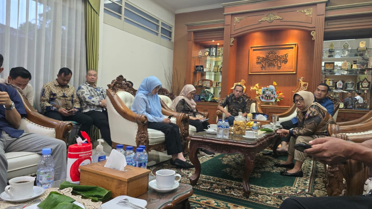 Pertemuan Perwakilan PT Sinergi Gula Nusantara dan Perwakilan APTRI Kabupaten Blora bersama Bupati Blora, Kabupaten Blora (28/5)
