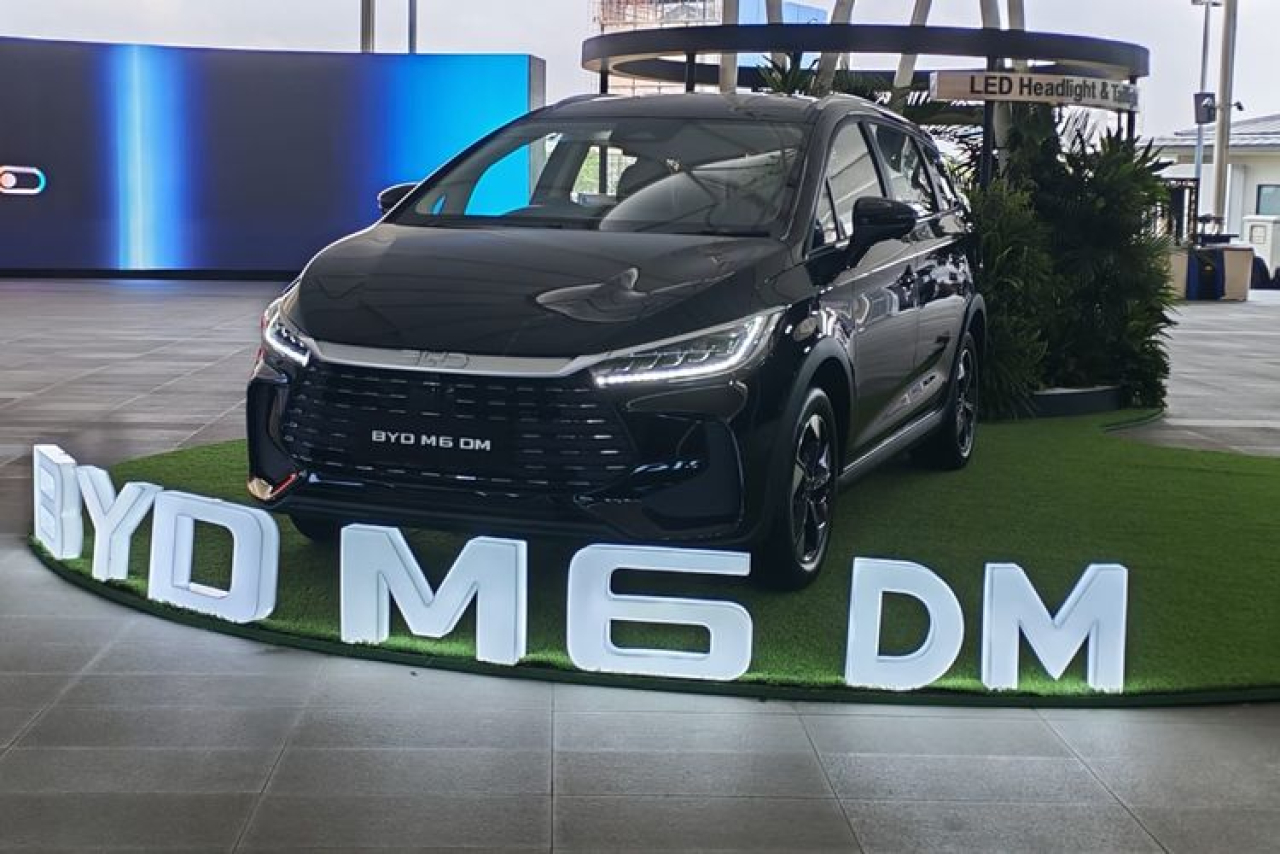 BYD M6 DM. foto: Kompas.com