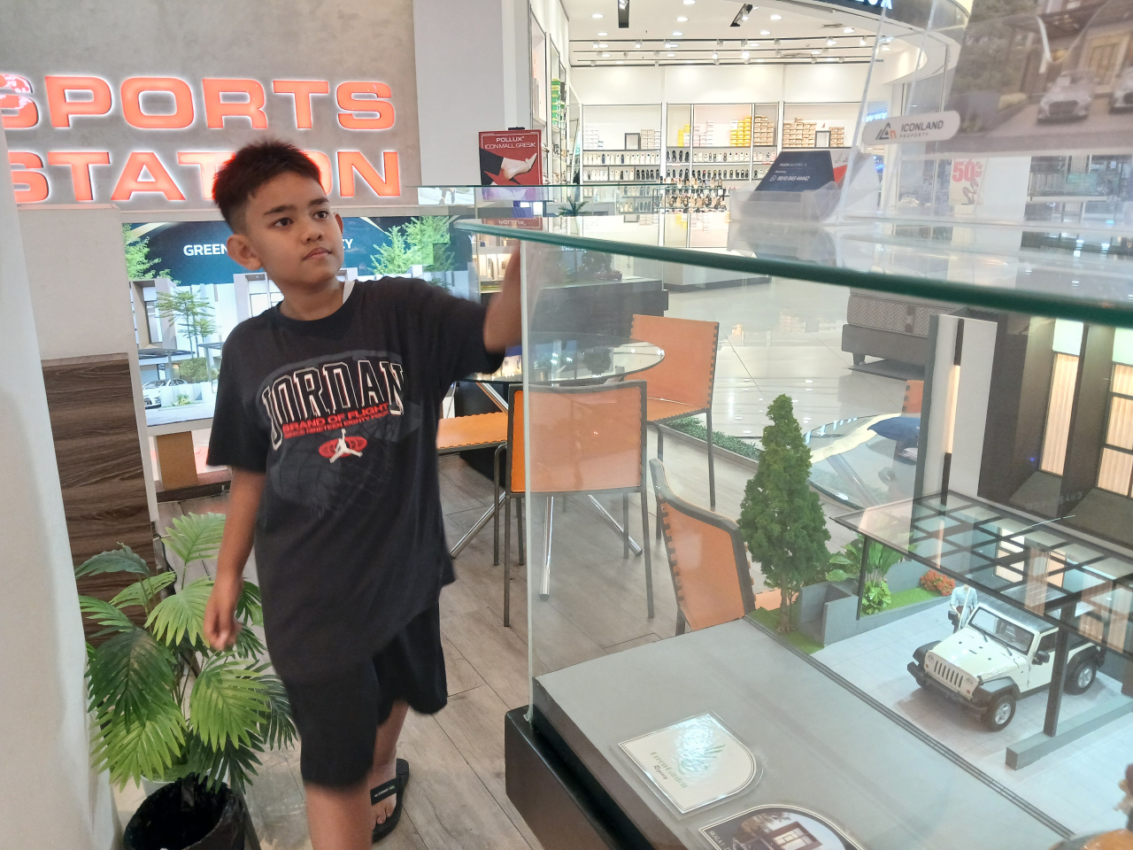 Iconland dan RBNP menggelar pameran rumah Green Garden Regency sekaligus promo Juni Makin Heboh (JUMBO)