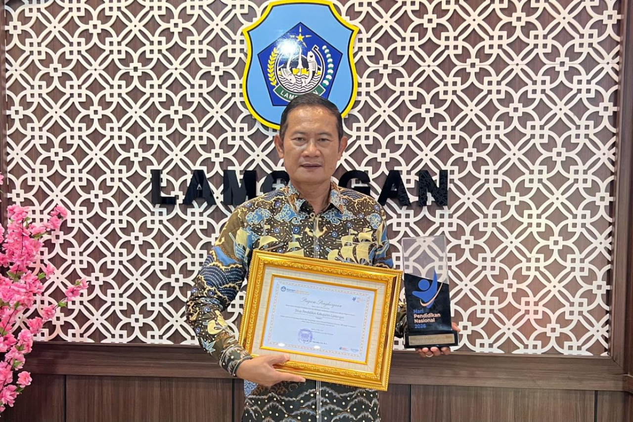 Bupati Lamongan Yuhronur Efendi
