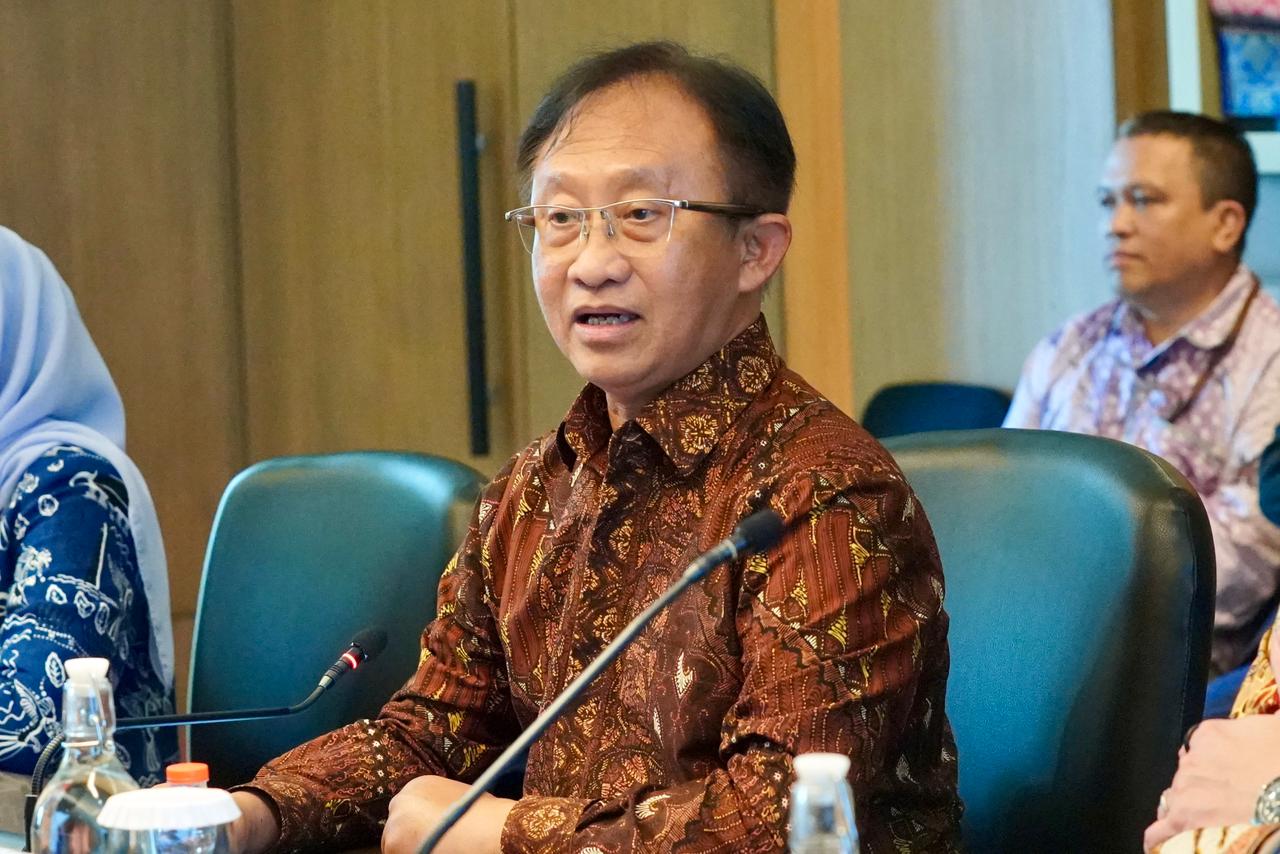 Direktur Retail dan Niaga PLN, Adi Priyanto