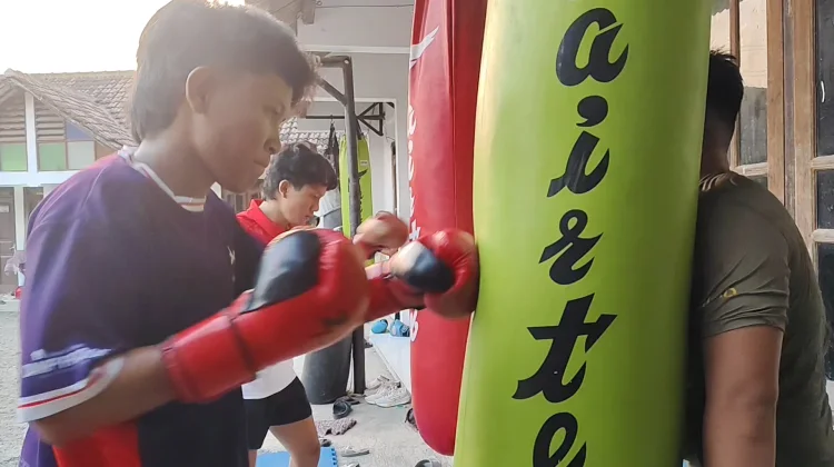 Atlet Kick Boxing Ngawi Ditarget Perkuat Jatim di PON Beladiri