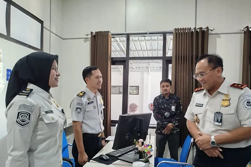 Kantor Imigrasi Ponorogo Layani Pembuatan Paspor untuk Pekerja Migran Indonesia