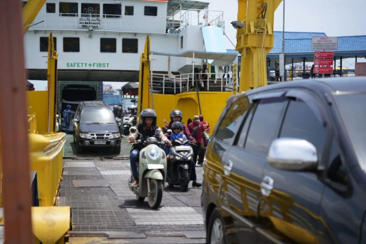 Tingkatkan Layanan, ASDP Sterilisasi Enam Pelabuhan