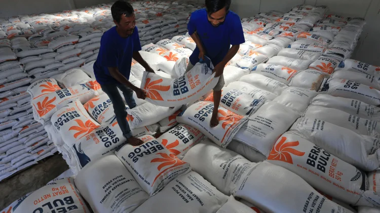 Cadangan Beras Bulog di Ponorogo Ngawi dan Magetan Capai 90 Ribu Ton