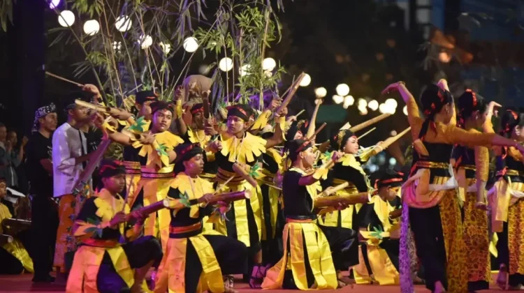 Festival Ronthek Pacitan 2026 Suguhkan Budaya Otentik