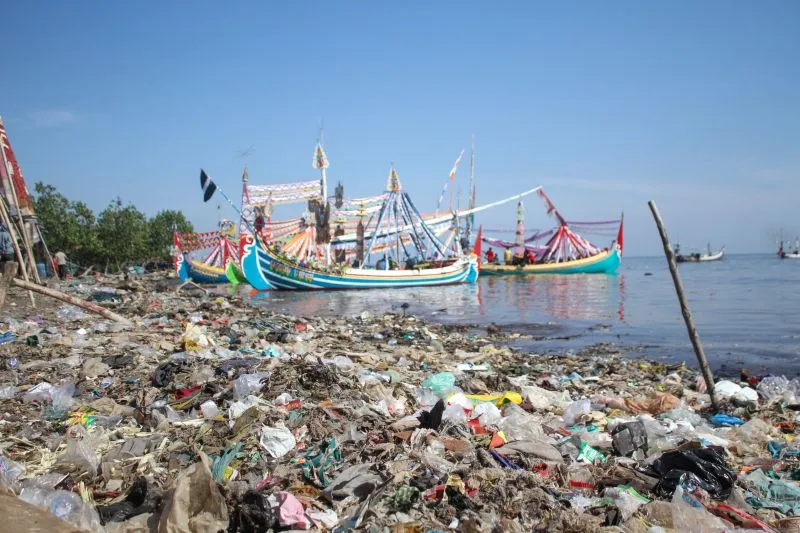 Pemkab Situbondo Akan Bangun TPS di Pesisir Pantai