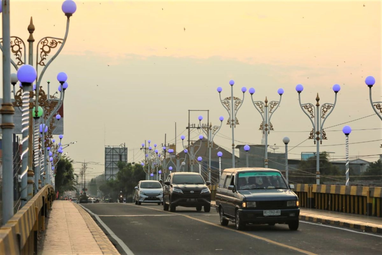 Jembatan Manguharjo