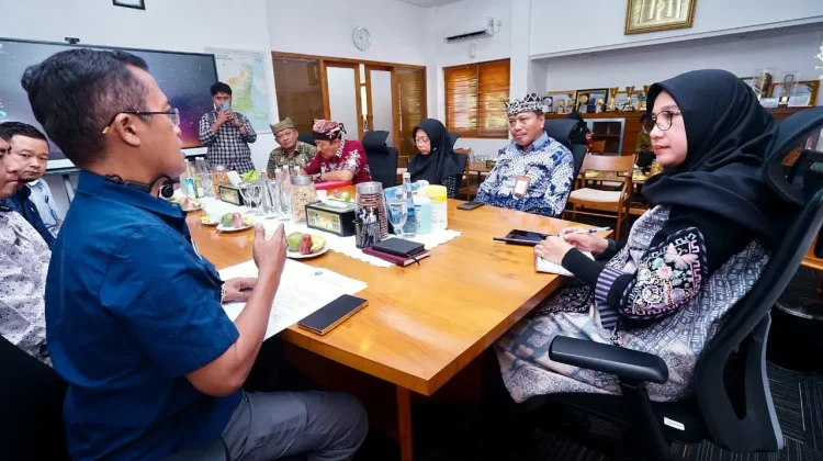 Pemkab Banyuwangi Siapkan Greeting-Closing P4GN di Layanan Publik