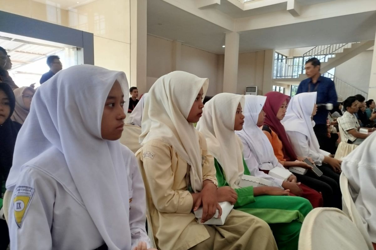 Sebanyak 76 siswa resmi ditetapkan sebagai peserta didik baru jenjang SD, SMP, dan SMA di Sekolah Rakyat (SR) Terintegrasi Kabupaten Ponorogo