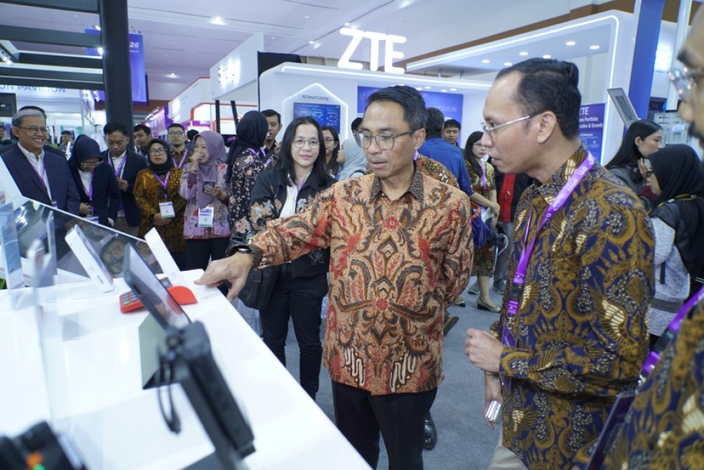 Telkom hadir di event Digital Transformation Indonesia Conference & Expo (DTI-CX) 2026