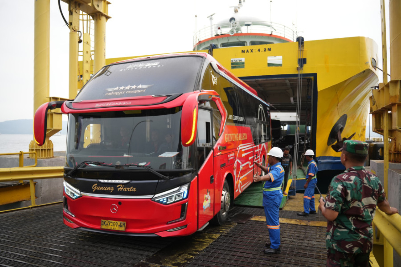 PT ASDP Indonesia Ferry (Persero) mulai menerapkan secara penuh kebijakan sterilisasi di enam pelabuhan utama mulai Rabu (5/8)