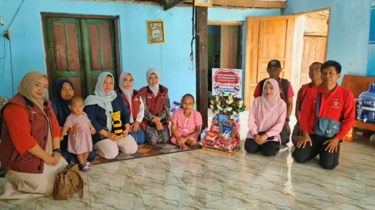 Rayakan Kemerdekaan, Pemkab Magetan Bagikan 130 Bingkisan ke Warga